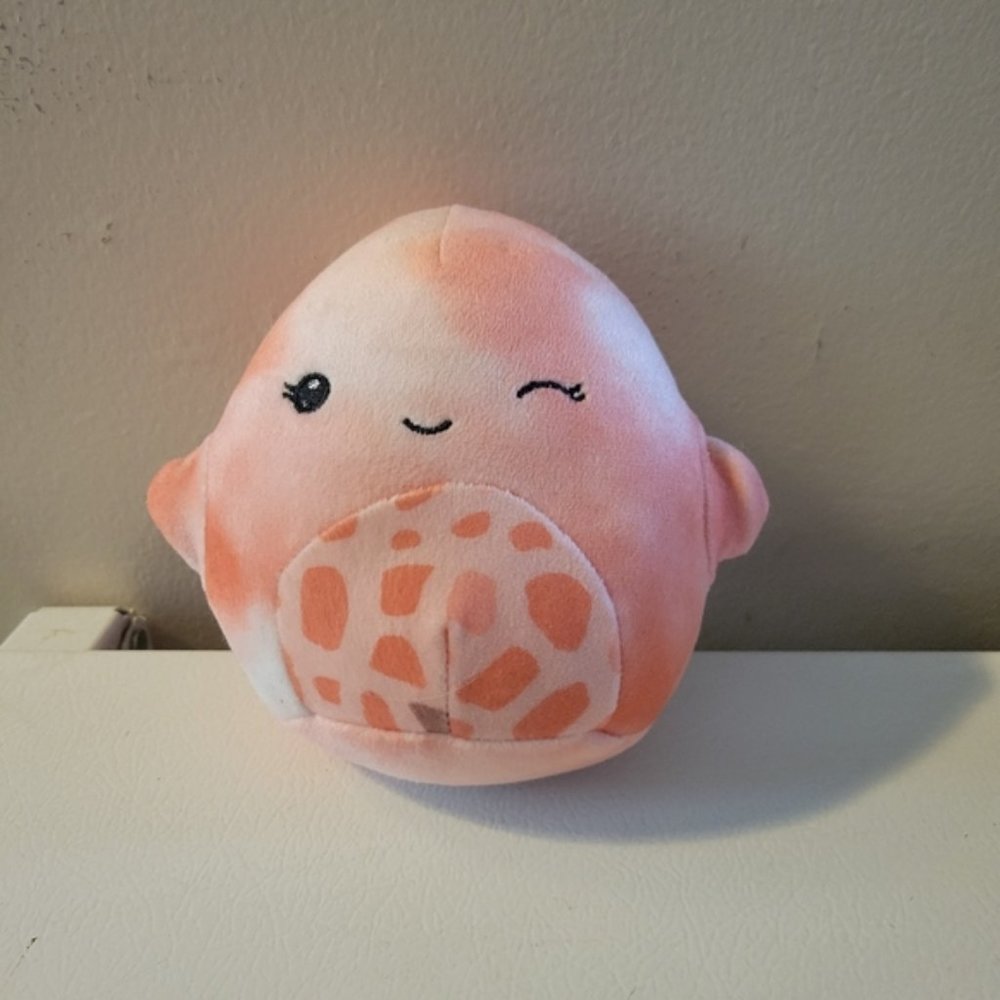 Squishmallow 5” Livvy the Starfish Plush Toy